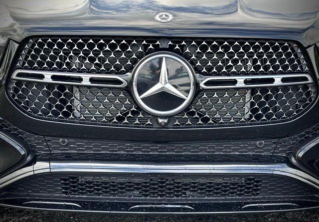 Photo of 2025 Black Mercedes-Benz GLE 450
