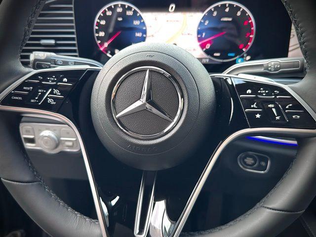 Photo of 2025 Black Mercedes-Benz GLE 450