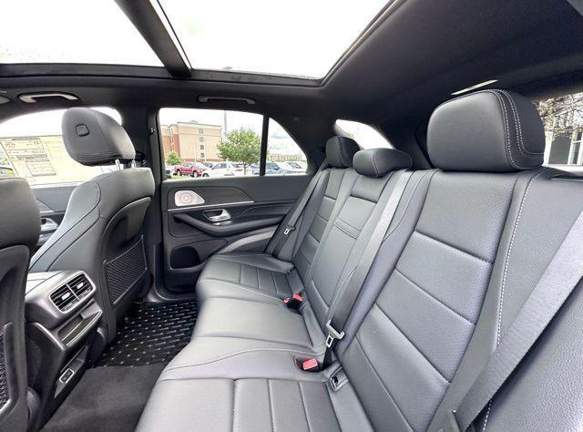 Photo of 2025 Black Mercedes-Benz GLE 450