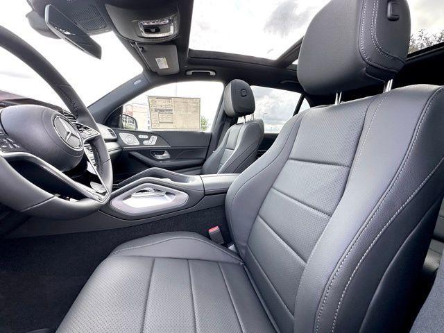 Photo of 2025 Black Mercedes-Benz GLE 450
