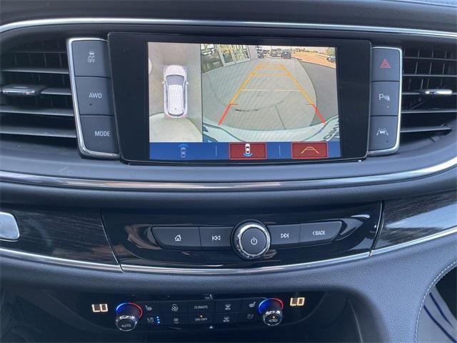 Photo of 2019 White Frost Tri-Coat Buick Enclave