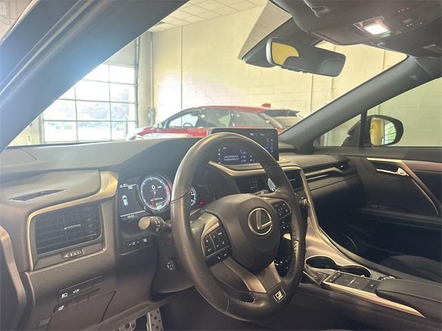 Photo of 2022 Black Lexus RX 350