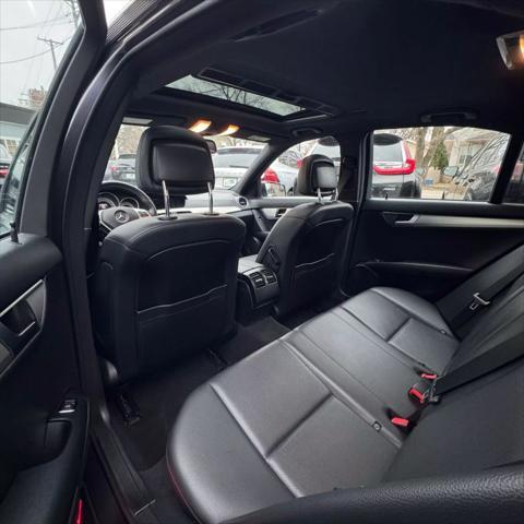 Photo of 2014 Steel Gray Metallic Mercedes-Benz C-Class