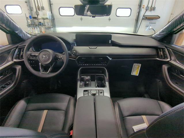 Photo of 2025 Rhodium White Premium Mazda CX-90