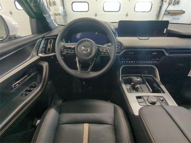 Photo of 2025 Rhodium White Premium Mazda CX-90