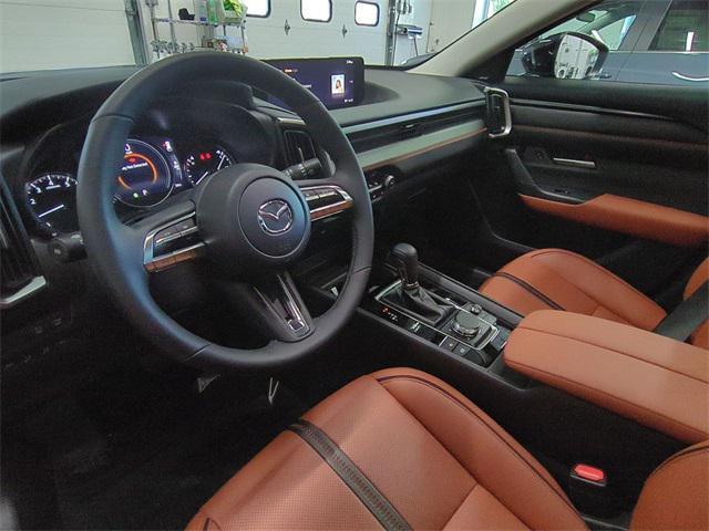 Photo of 2025 Machine Gray Metallic Mazda CX-50