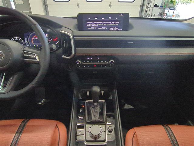 Photo of 2025 Machine Gray Metallic Mazda CX-50