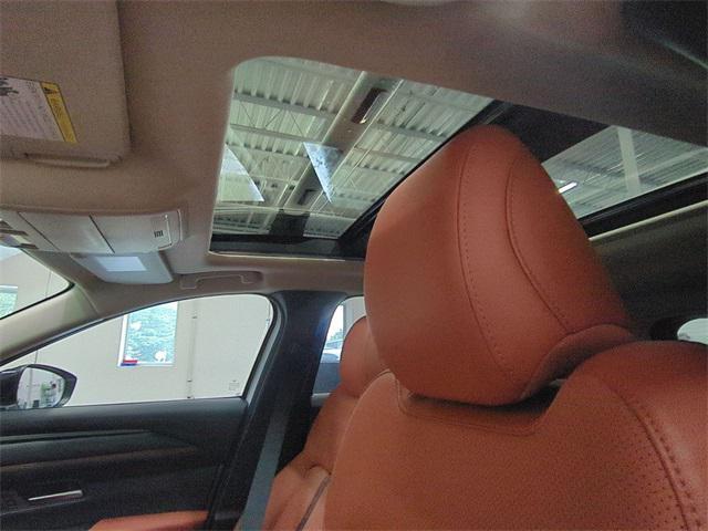 Photo of 2025 wind chill pearl Mazda CX-50