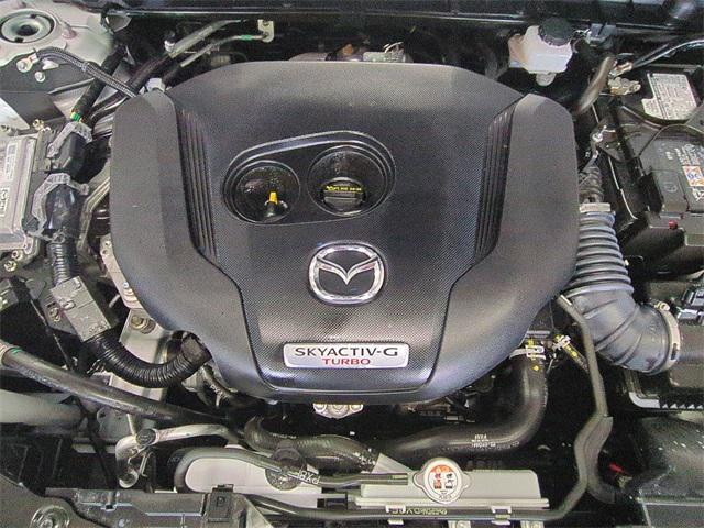 Photo of 2025 wind chill pearl Mazda CX-50