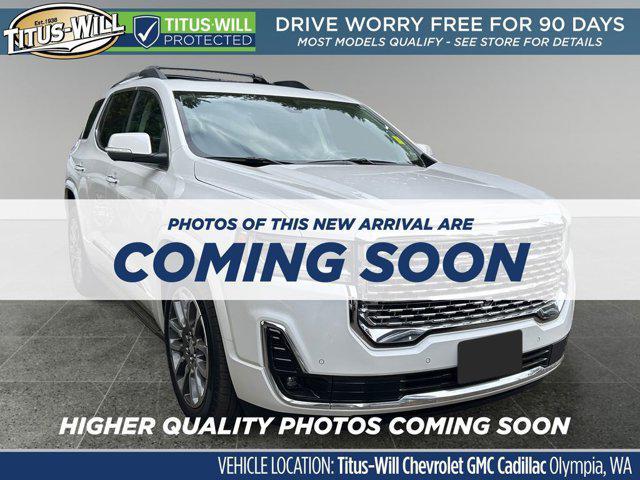 Photo of 2021 White GMC Acadia