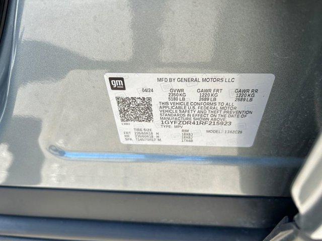 Photo of 2024 Argent Silver Metallic Cadillac XT4