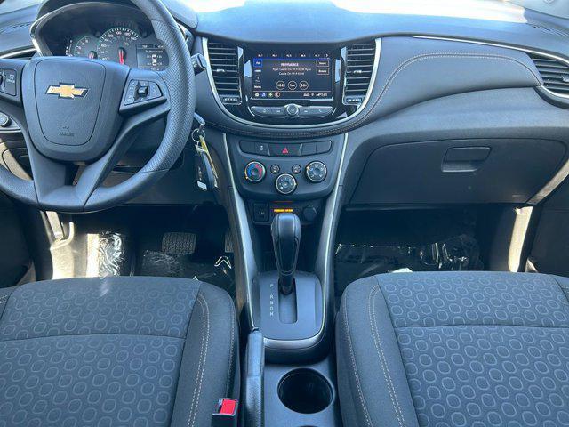 Photo of 2022 Mosaic Black Metallic Chevrolet Trax