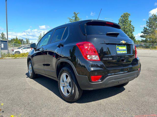 Photo of 2022 Mosaic Black Metallic Chevrolet Trax