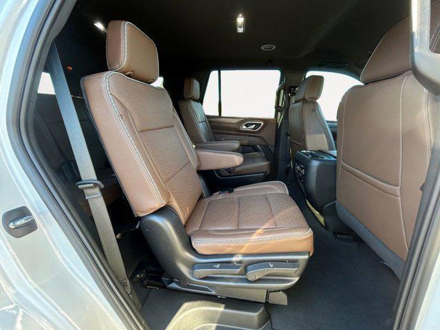 Photo of 2024 Iridescent Pearl Tricoat Chevrolet Tahoe