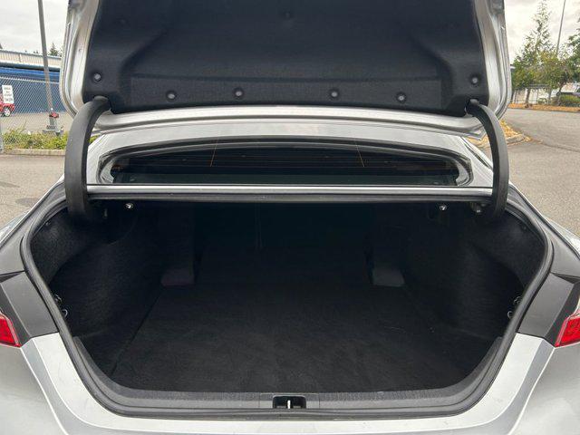 Photo of 2018 Celestial Silver Metallic Toyota Camry
