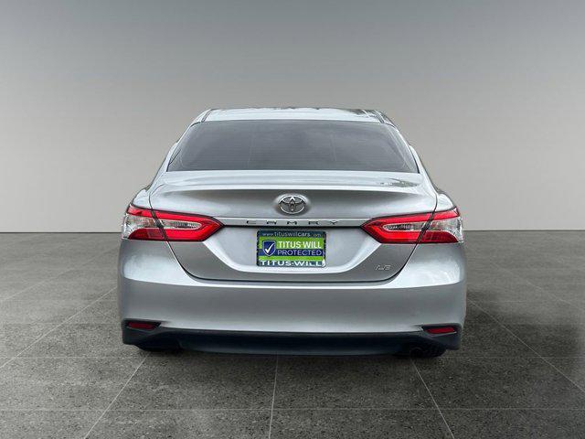 Photo of 2018 Celestial Silver Metallic Toyota Camry