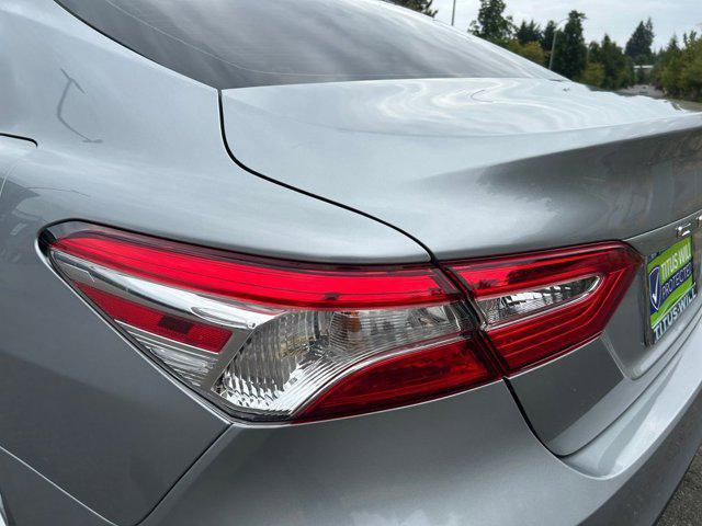 Photo of 2018 Celestial Silver Metallic Toyota Camry