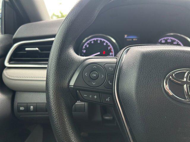Photo of 2018 Celestial Silver Metallic Toyota Camry