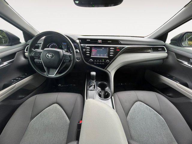 Photo of 2018 Celestial Silver Metallic Toyota Camry