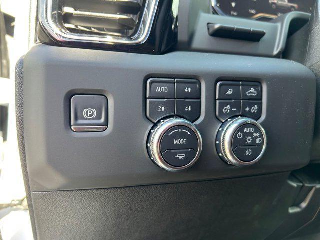 Photo of 2025 White Frost Tricoat GMC Sierra 3500