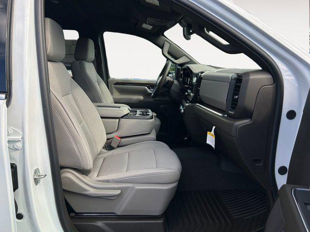 Photo of 2025 Summit White GMC Sierra 3500