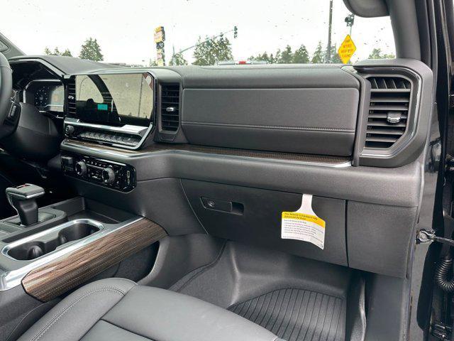 Photo of 2025 Black Chevrolet Silverado 1500