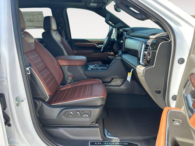 Photo of 2025 White Frost Tricoat GMC Sierra 3500