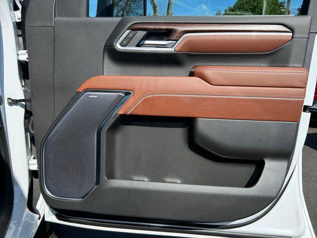 Photo of 2025 White Frost Tricoat GMC Sierra 3500