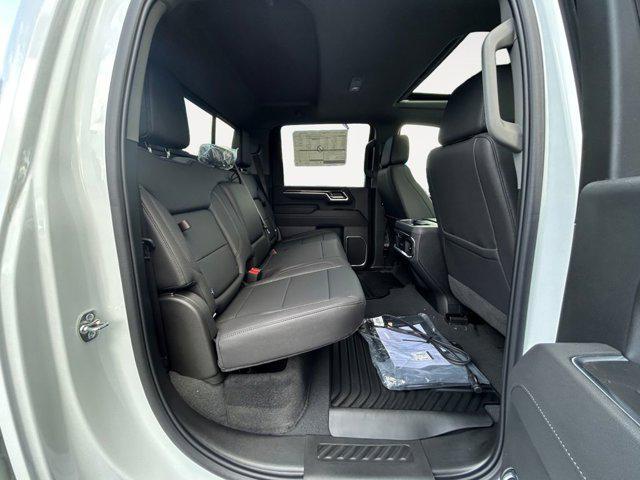 Photo of 2025 Summit White Chevrolet Silverado 3500