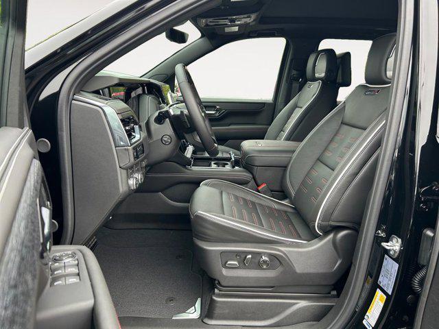 Photo of 2025 Onyx Black GMC Yukon XL