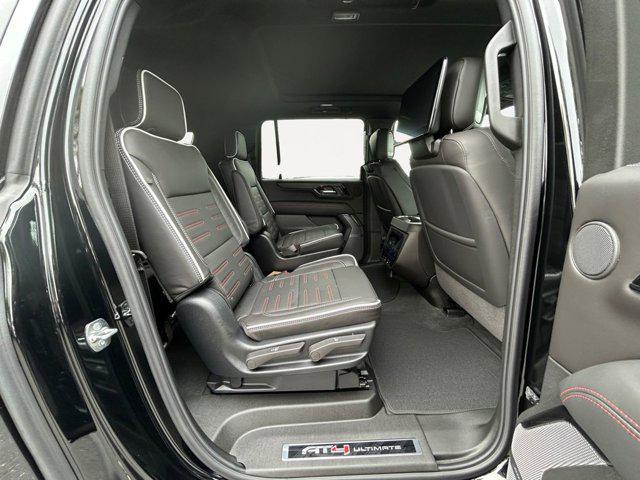 Photo of 2025 Onyx Black GMC Yukon XL