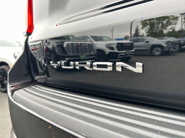 Photo of 2025 Onyx Black GMC Yukon XL