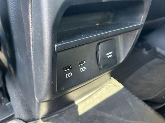 Photo of 2019 White Ford Ranger