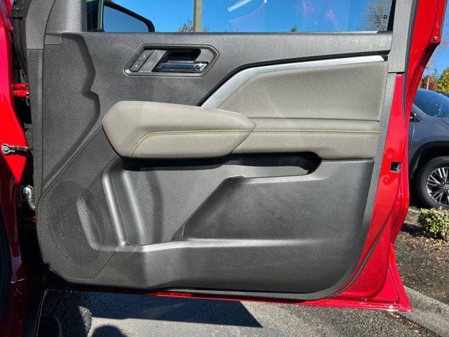 Photo of 2026 Radiant Red Tintcoat Chevrolet Colorado