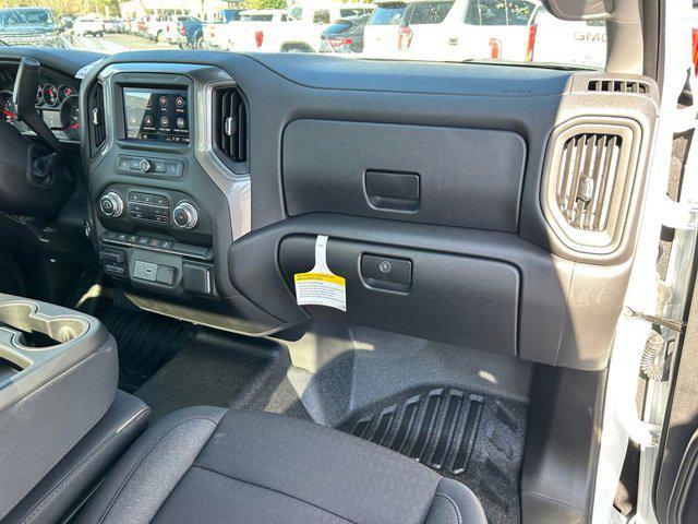 Photo of 2025 Summit White GMC Sierra 1500