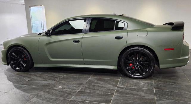Photo of 2014 Black Dodge Charger
