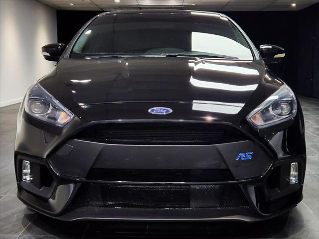 Photo of 2017 Black Ford Focus RS
