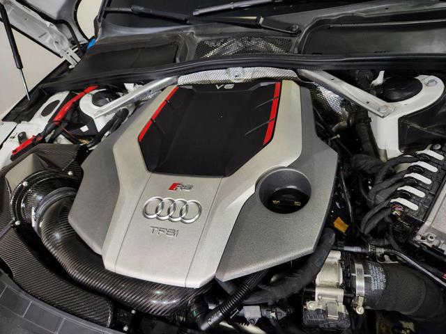 Photo of 2019 White Audi RS 5