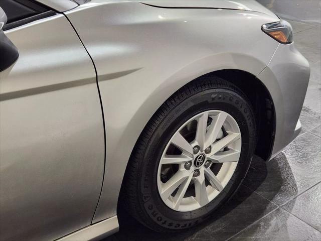 Photo of 2025 Silver Toyota Camry