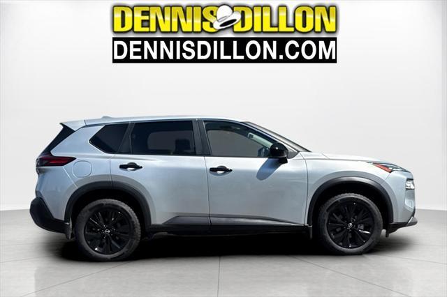 Photo of 2023 Brilliant Silver Metallic Nissan Rogue