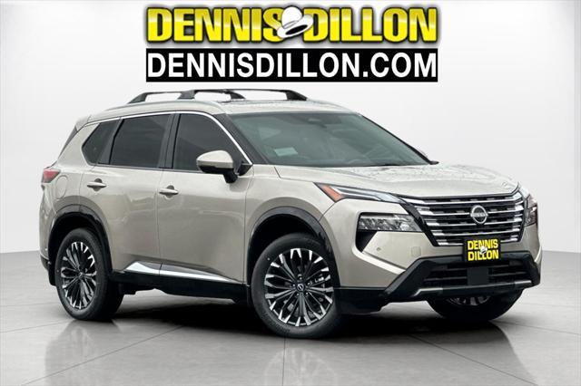 Photo of 2025 Champagne Silver Metallic Nissan Rogue