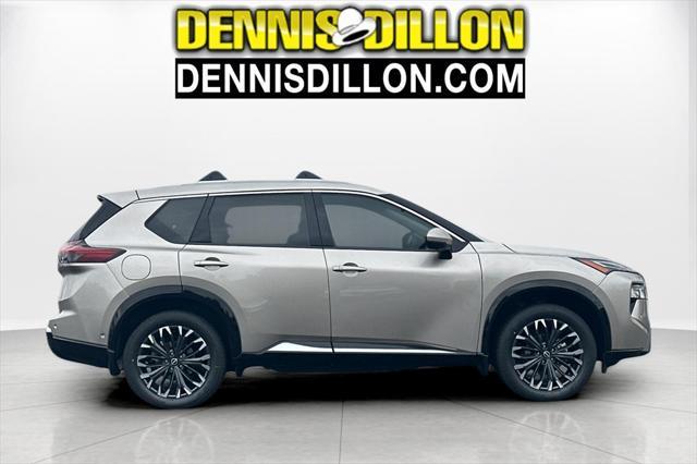 Photo of 2025 Champagne Silver Metallic Nissan Rogue