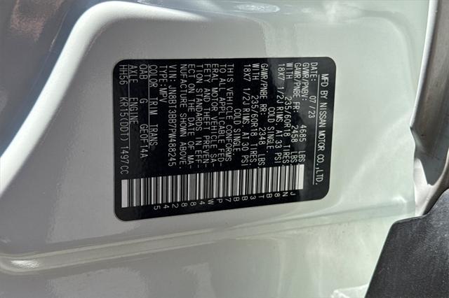 Photo of 2023 Pearl White Tricoat Nissan Rogue