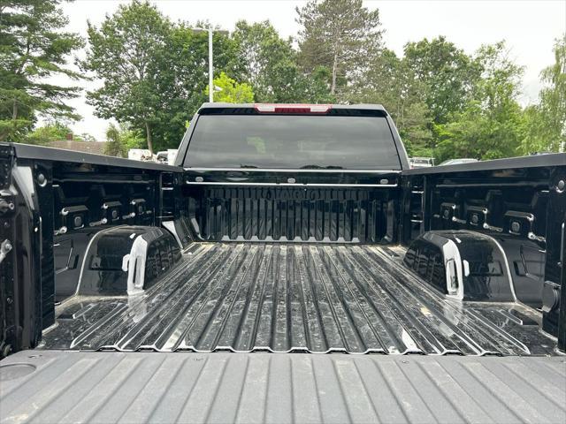 Photo of 2025 Black Chevrolet Silverado 1500