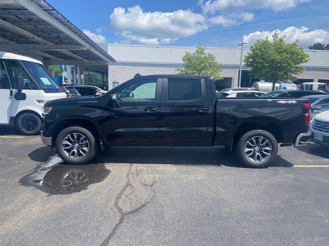 Photo of 2026 Black Chevrolet Silverado 1500