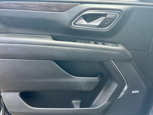 Photo of 2022 Black Chevrolet Tahoe