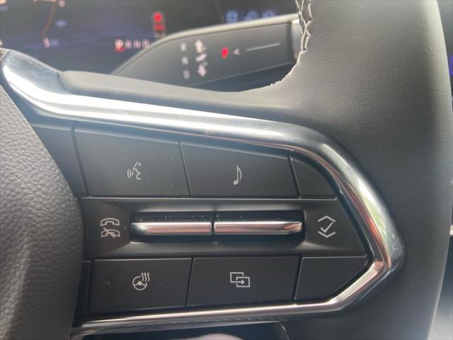 Photo of 2025 Summit White Chevrolet Equinox EV