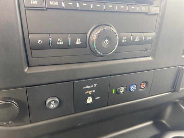 Photo of 2025 Summit White Chevrolet Express 2500