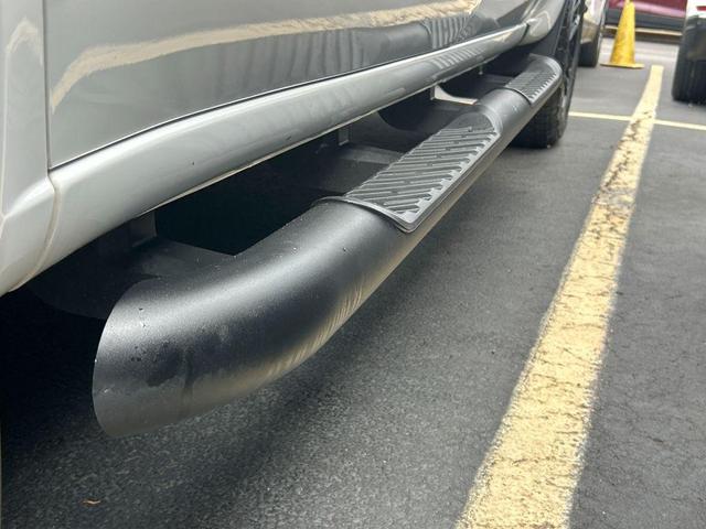 Photo of 2022 Summit White Chevrolet Silverado 1500
