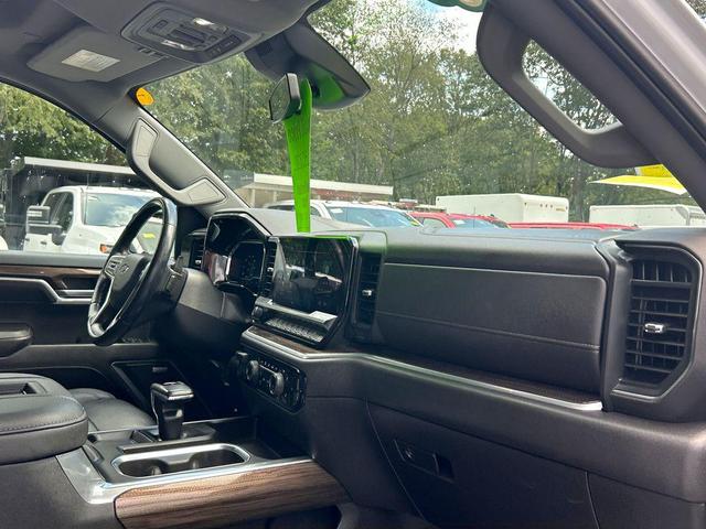 Photo of 2022 Summit White Chevrolet Silverado 1500